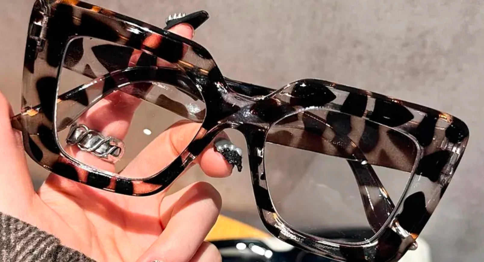 Mochaz Glasses