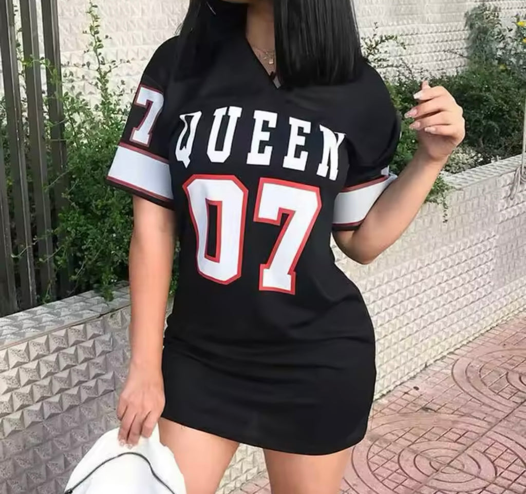 Queen dress